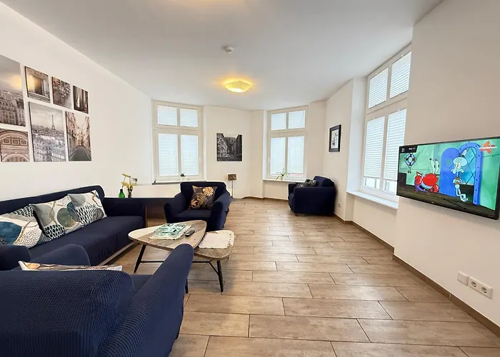 Neuwertige Komfortwohnung In Schoenem Altbau Fuer Max. 3 Personen